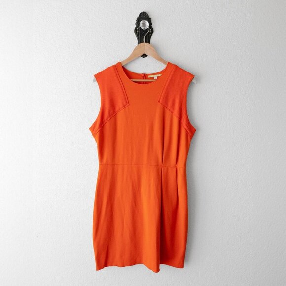 Gianni Bini Dresses & Skirts - Gianni Bini Orange Textured Shoulder Dress | Size Large
